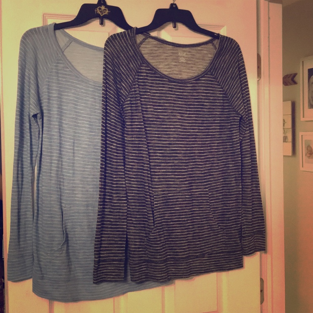 A.n.a long sleeve tunic w pockets - lot of 2 - med